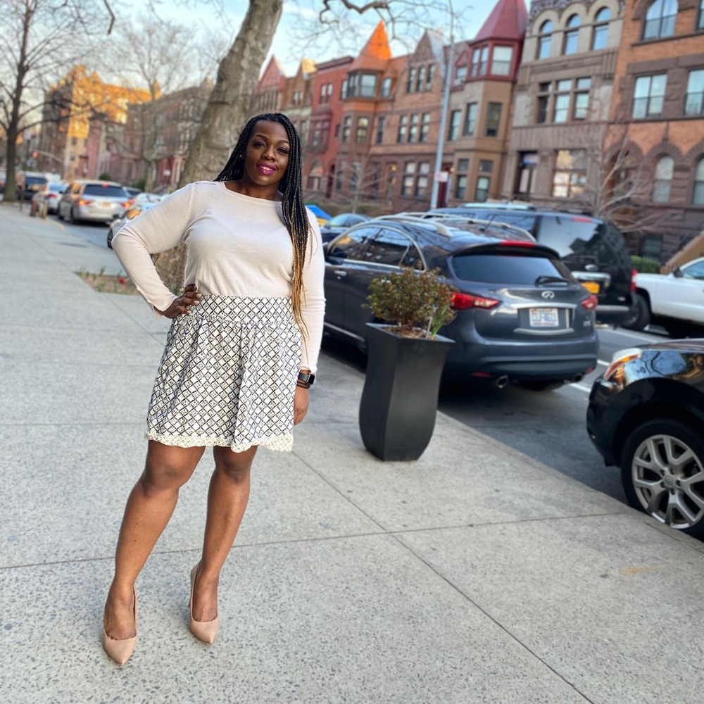 White and Blue Diamond Pattern Skirt
